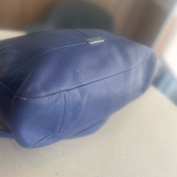 Coach Blue Leather Large Purse - Picture 14 of 16